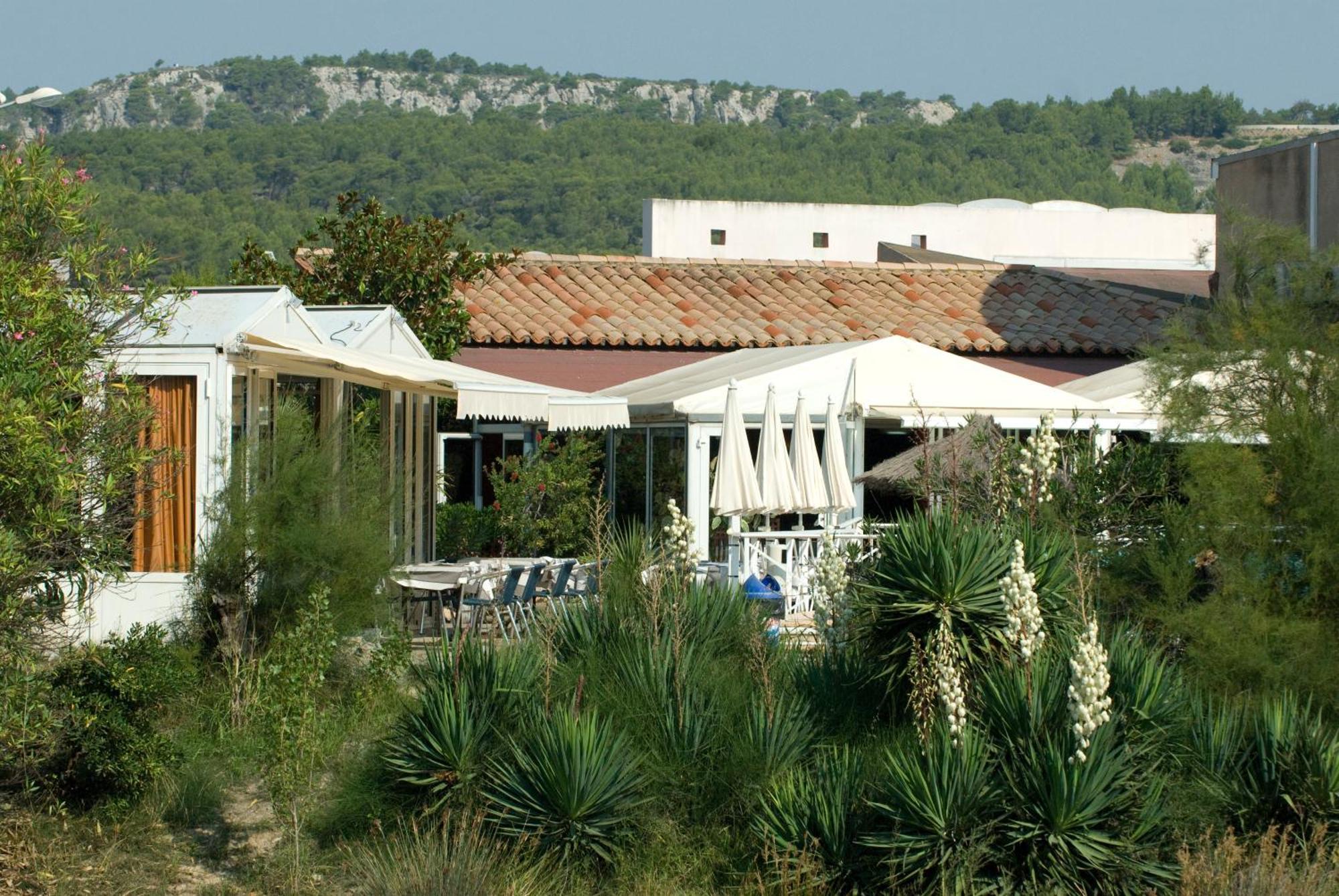 Hotel Le Phoebus Garden & Spa Gruissan Luaran gambar